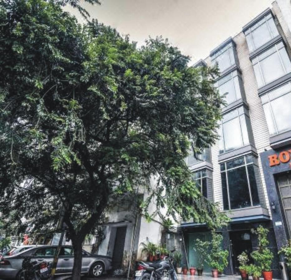 Hotel Royal Grand - Opposite Axis Bank East Patel Nagar Нью-Дели Экстерьер фото